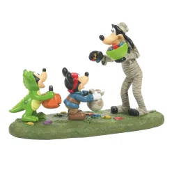 Halloween Treats From Goofy