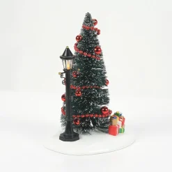 Lit Christmas Vignette